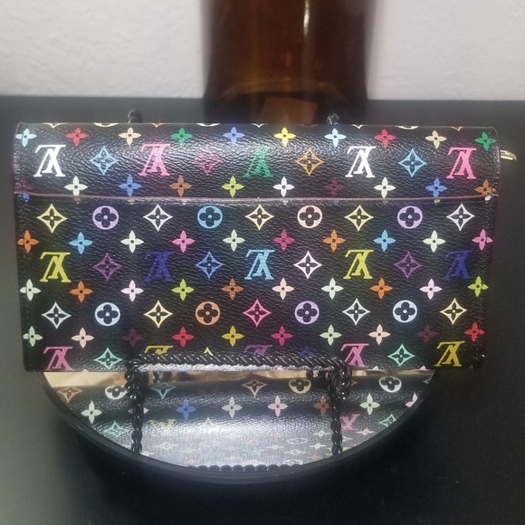 Louis Vuitton Takashi Murakami Sarah Wallet & COA - Picture 4 of 15